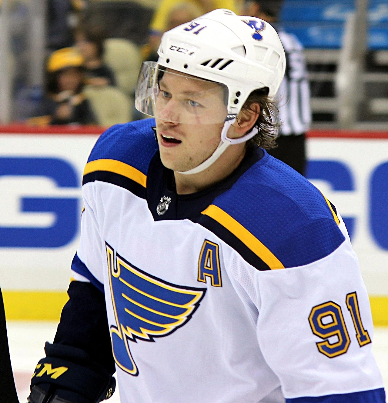 Vladimir Tarasenko in a St. Louis Blues hockey uniform during an NHL game